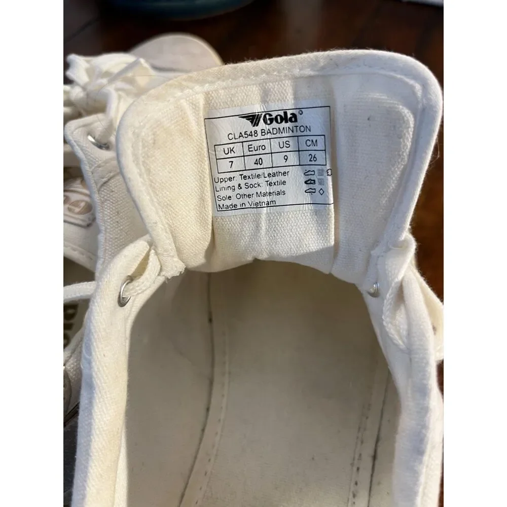 Gola Classics Women's Badminton Sneakers in Off White/Gold, US 9